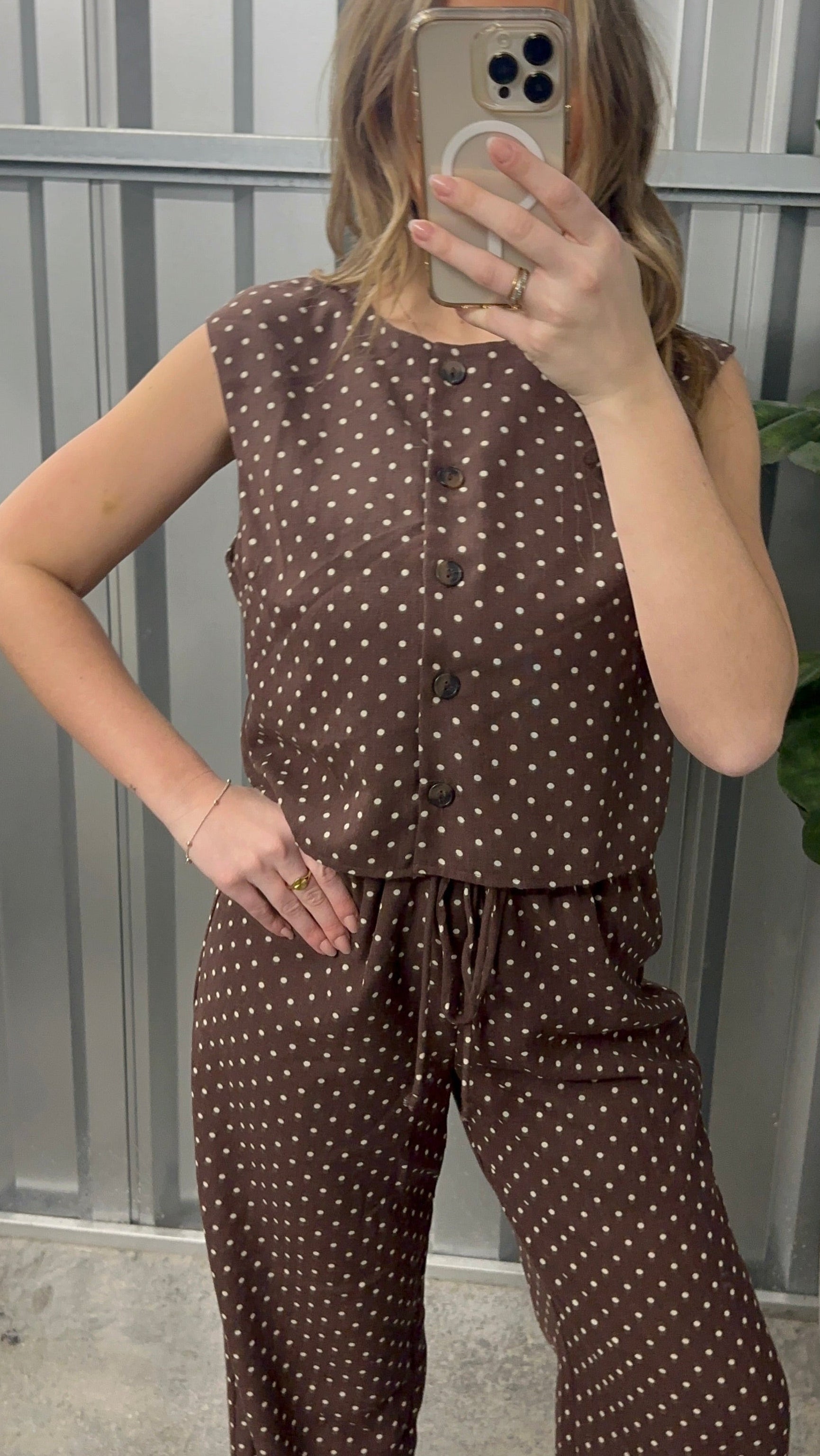 Cocoa Dot Top